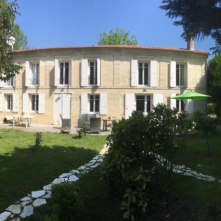 Chambre La Garenne Saint-Vivien-de-Blaye Exterior foto