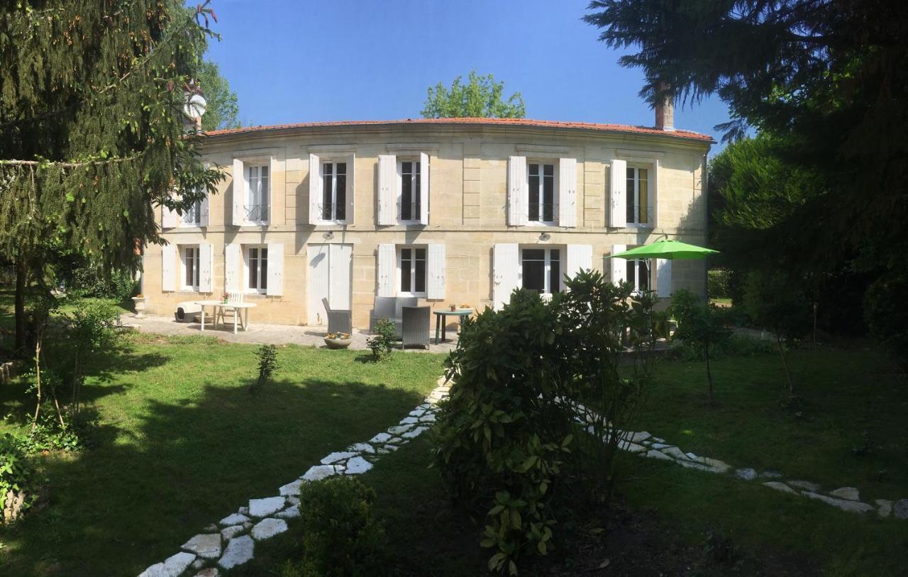 Chambre La Garenne Saint-Vivien-de-Blaye Exterior foto